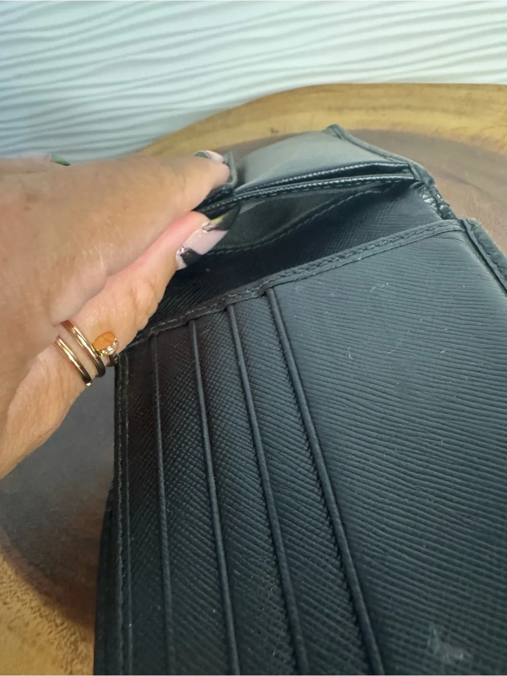 Vintage preloved Prada Black Saffiano Leather Men's Bi-Fold Wallet with Logo